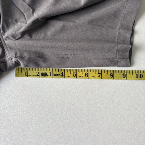 Volcom Kerosene Hybrid Shorts Size 32 Men Gray Pockets Surf Beach Cruise Stretch - Picture 16 of 16